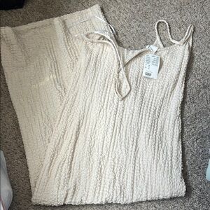 H&M Cream Textured Midi Dress